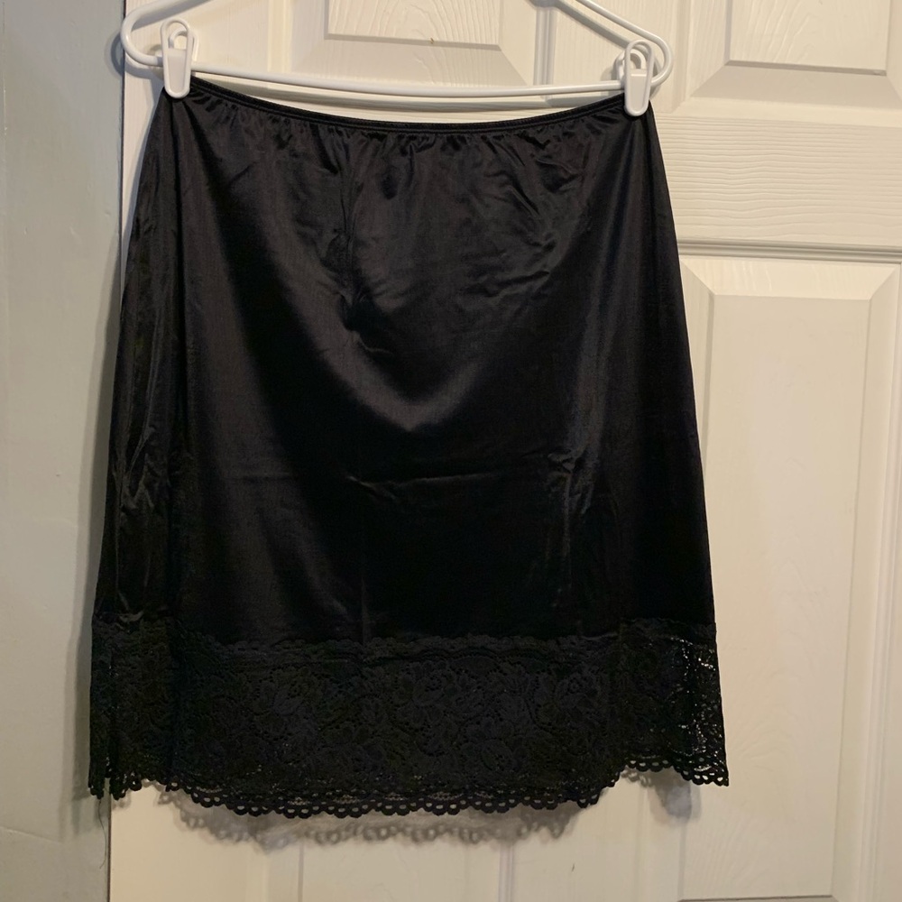 Black Slip with Lace Trim